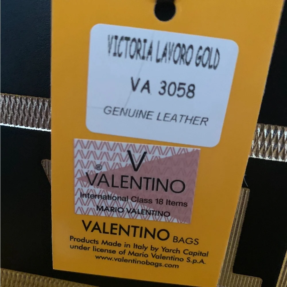 New Valentino Italian Leather Large tote bag - Picture 11 of 16